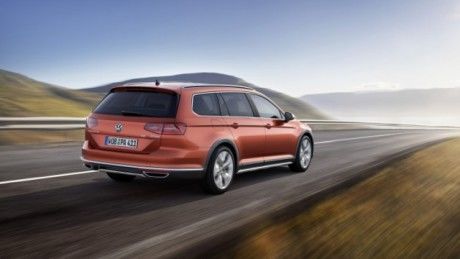  Volkswagen Passat Alltrack цены на 2015 год